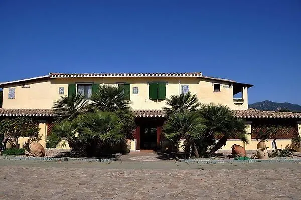 Hotel Fiore Di Maggio Villasimius