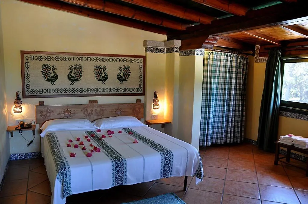 Hotel Fiore Di Maggio Villasimius