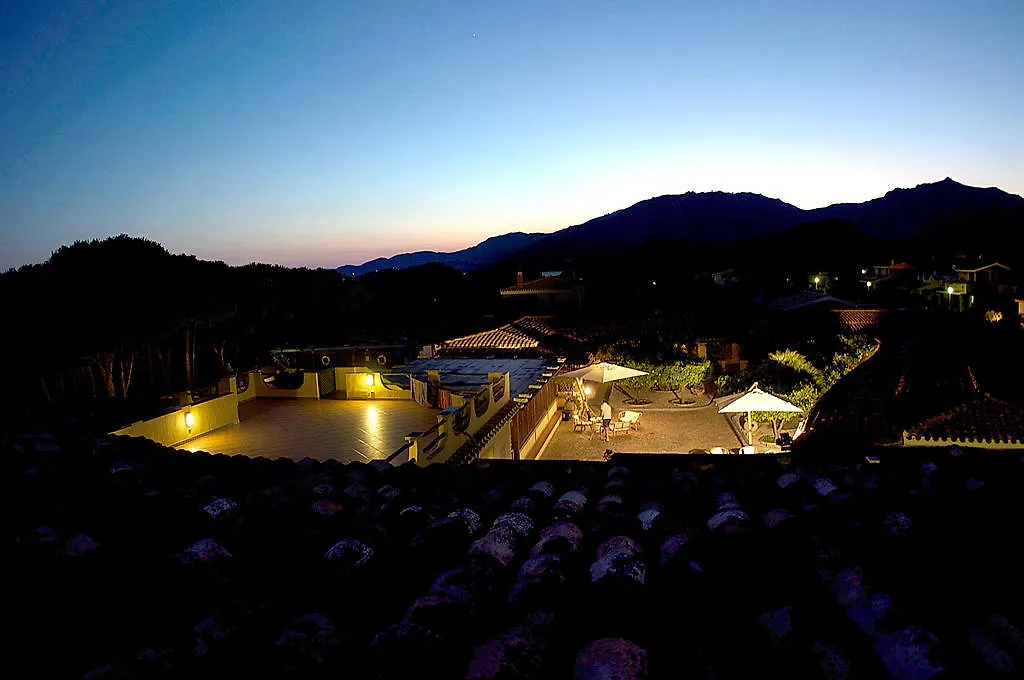 ***  Hotel Fiore Di Maggio Villasimius Italië